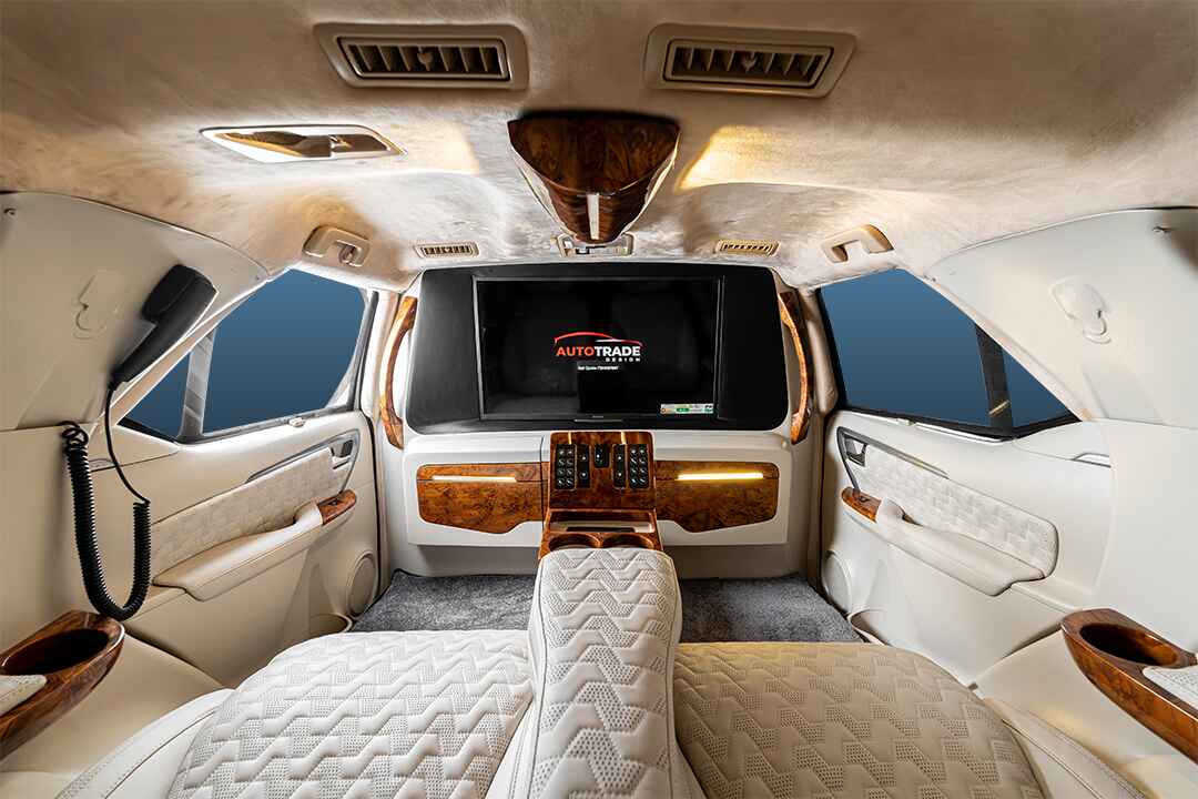 Fortuner modification by Autotrade Design