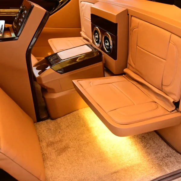 Innova Crysta seats Modification by autotrade design