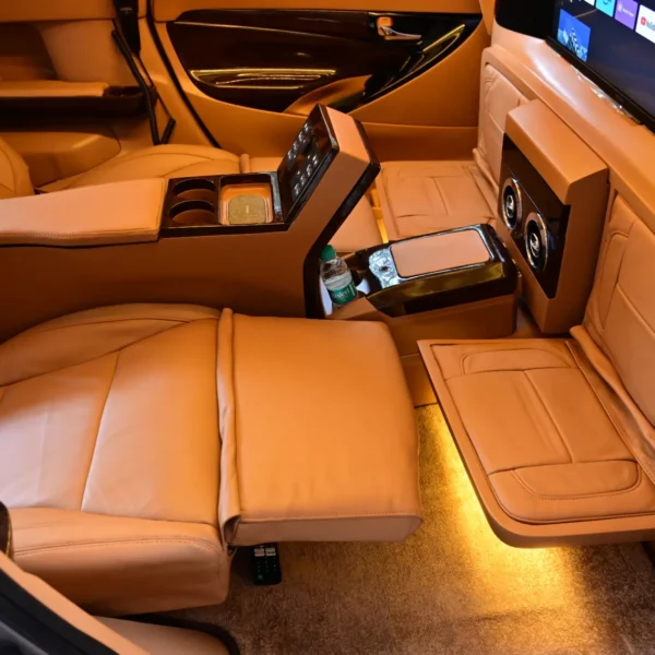 Innova Crysta seats customization by autotrade design