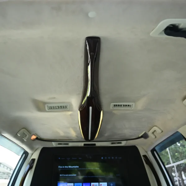 Innova Crysta Modification